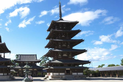Pict : Goyjunotou (Five-story Pagoda)